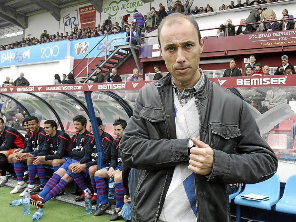 Antonio Calderón, en uno de los últimos encuentros disputados en el estadio de El Alcoraz.