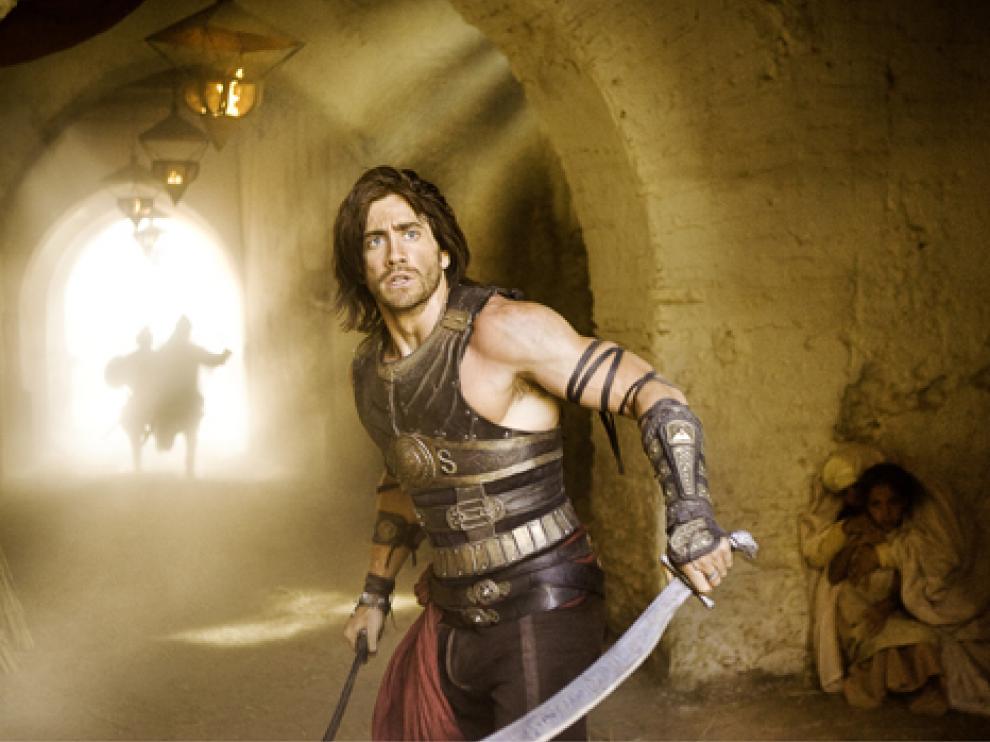 Jake Gyllenhaal, héroe de Persia