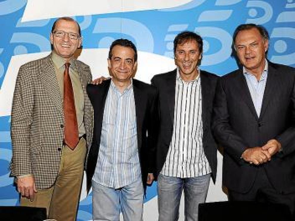 Manuel Villanueva, J. J. Santos, Paco González y Pedro Piqueras.