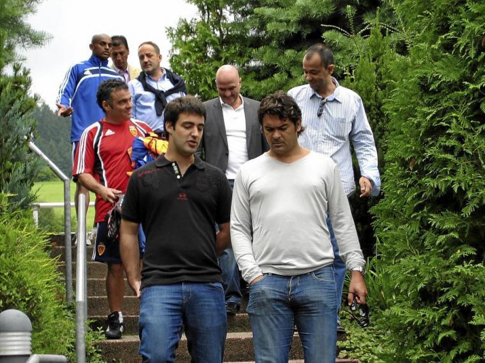 Poschner, en la concentración de verano en Alemania, nada más llegar al Real Zaragoza. Agapito, Herrera y Prieto viajaron para hablar con él.