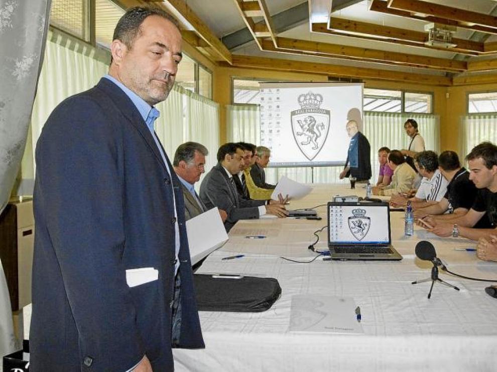 Iglesias se reunió ayer con algunos accionistas del Real Zaragoza