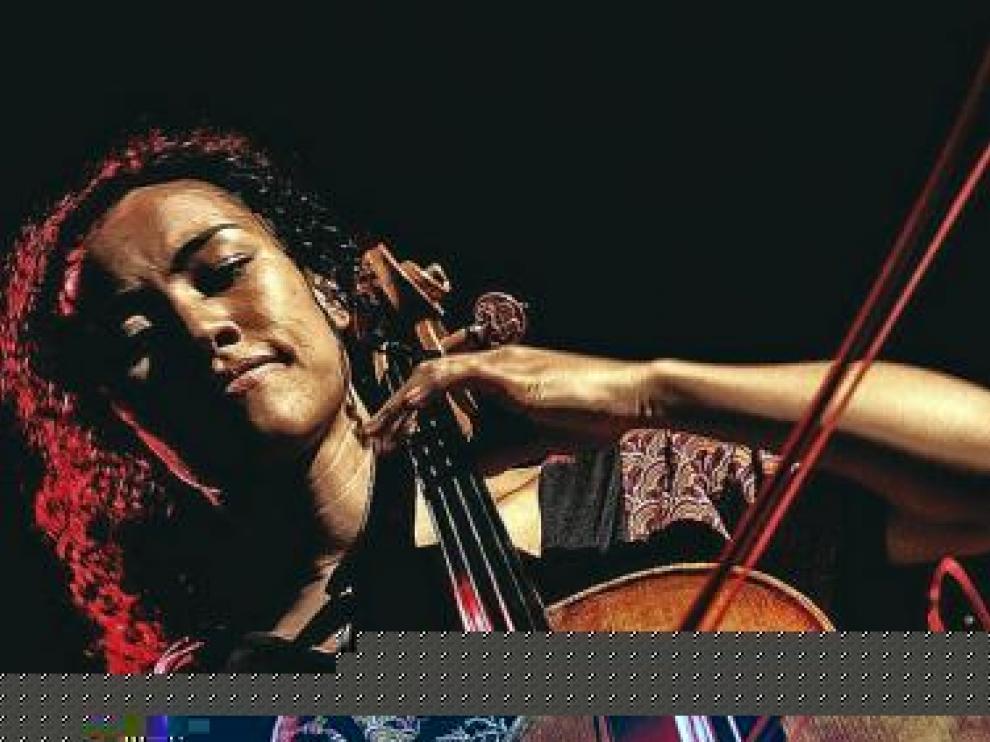 Una de las integrantes del Coco Fernández Tango Dúo.