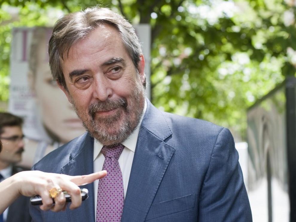 El alcalde de Zaragoza: "La devolución de los bienes es una causa mayor para los aragoneses, en la que no debemos desfallecer..."