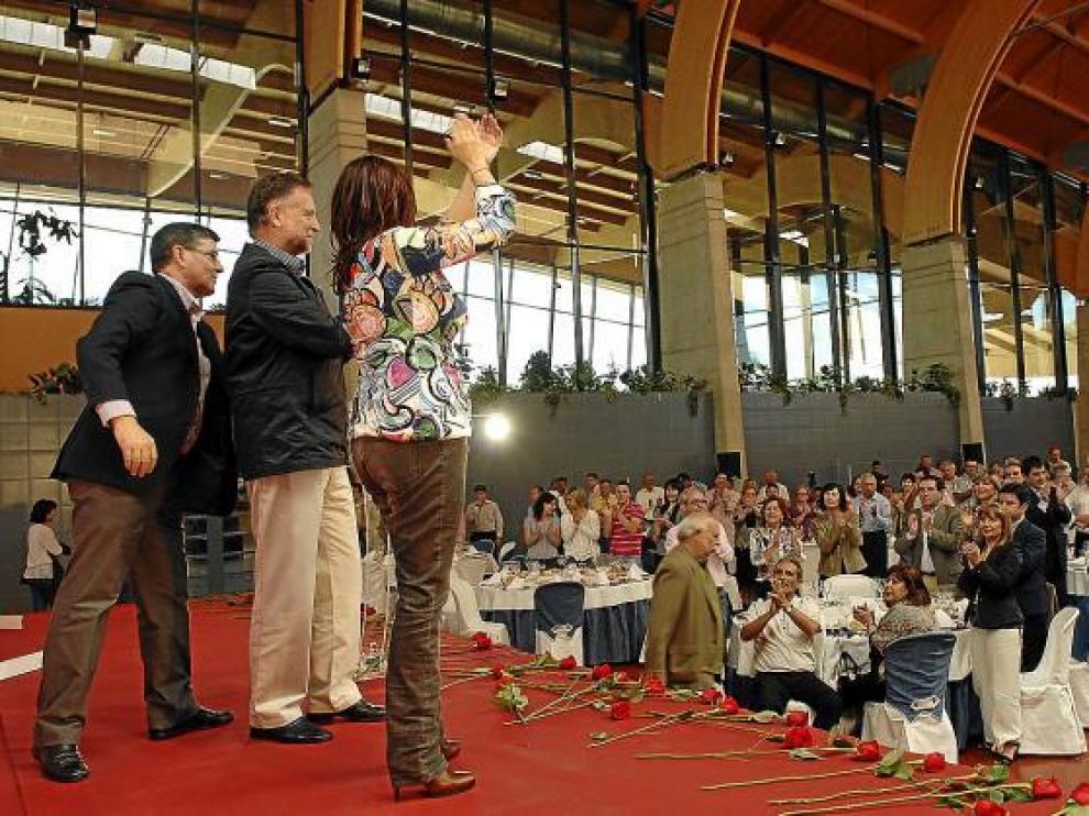 Vicente Guillén, Marcelino Iglesias y Mayte Pérez tras finalizar sus intervenciones.