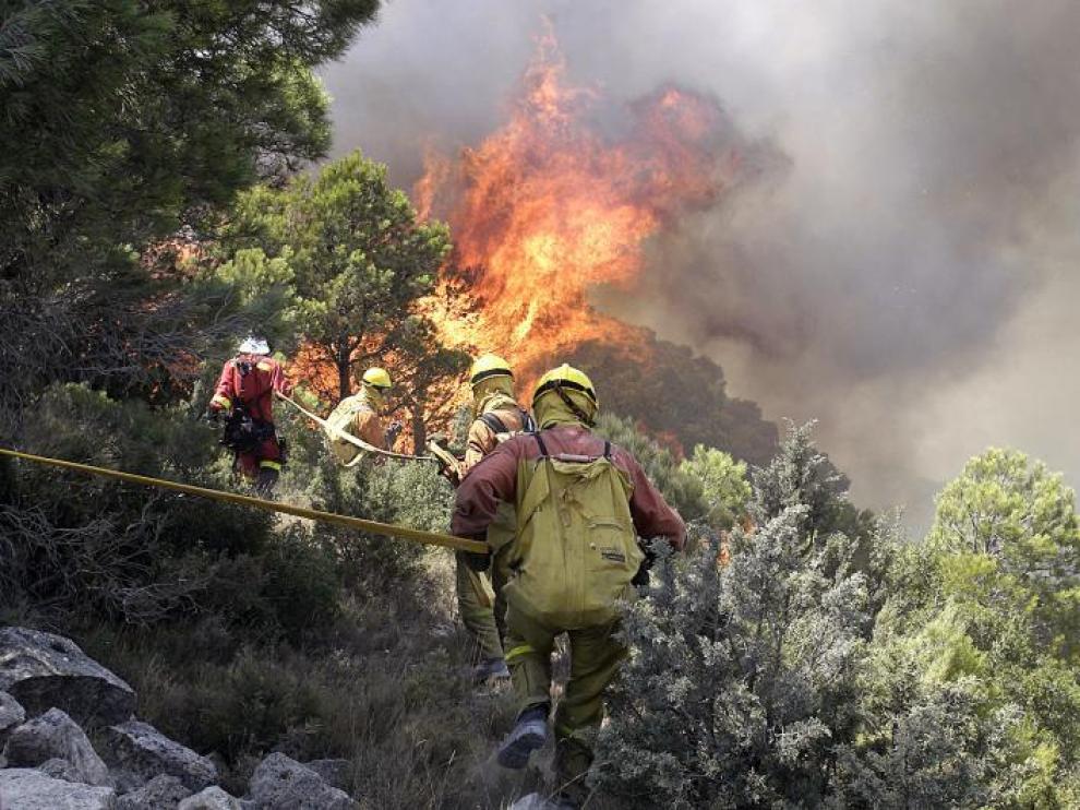 Imagen de archivo de las labores de extinción del incendio de San Gregorio, que se prolongaron durante tres días.
