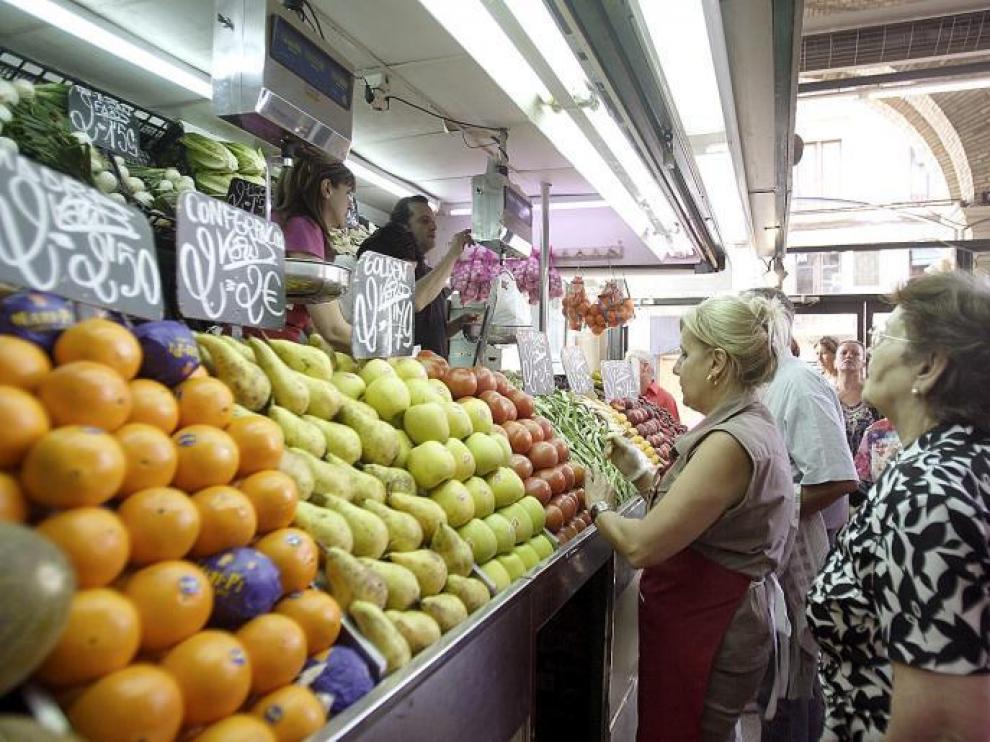 Una frutería del Mercado Central.