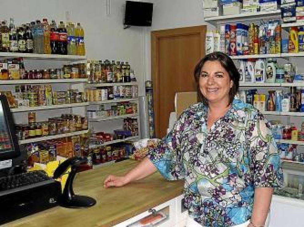 Laura Barragán, en la actual tienda de ultramarinos de Albalatillo.