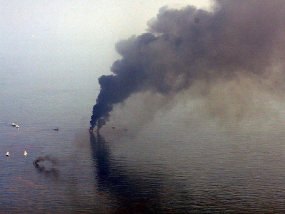 BP presenta nuevo plan para recoger crudo del Golfo