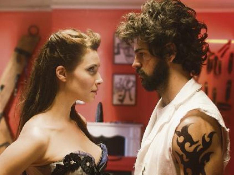 Pilar Rubio y Miguel Ángel Muñoz, en 'Tensión sexual no resuelta'.