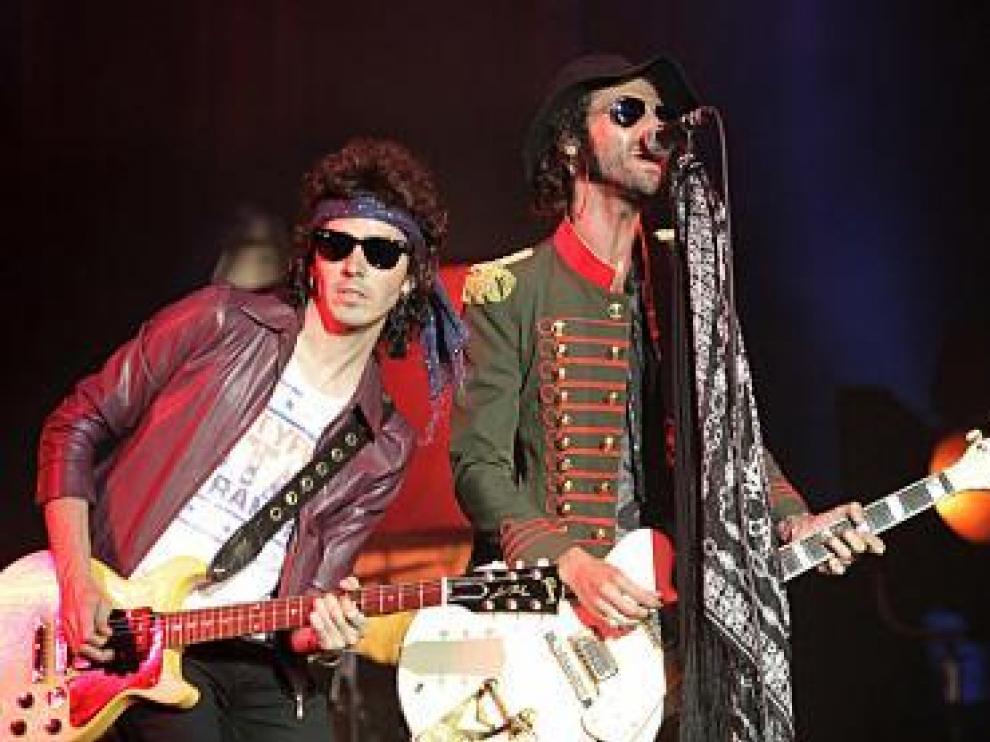 El dúo Pereza, durante su reciente concierto en Rock in Rio Madrid.