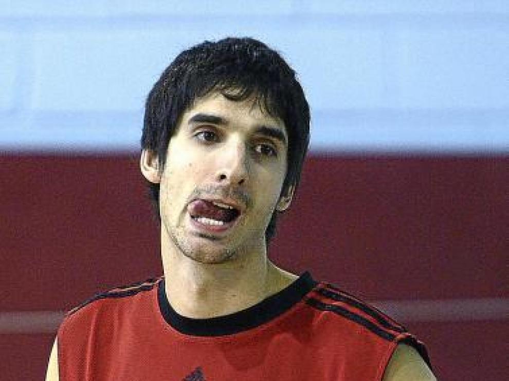 El Bicho Lescano ha dejado de morderse la lengua.