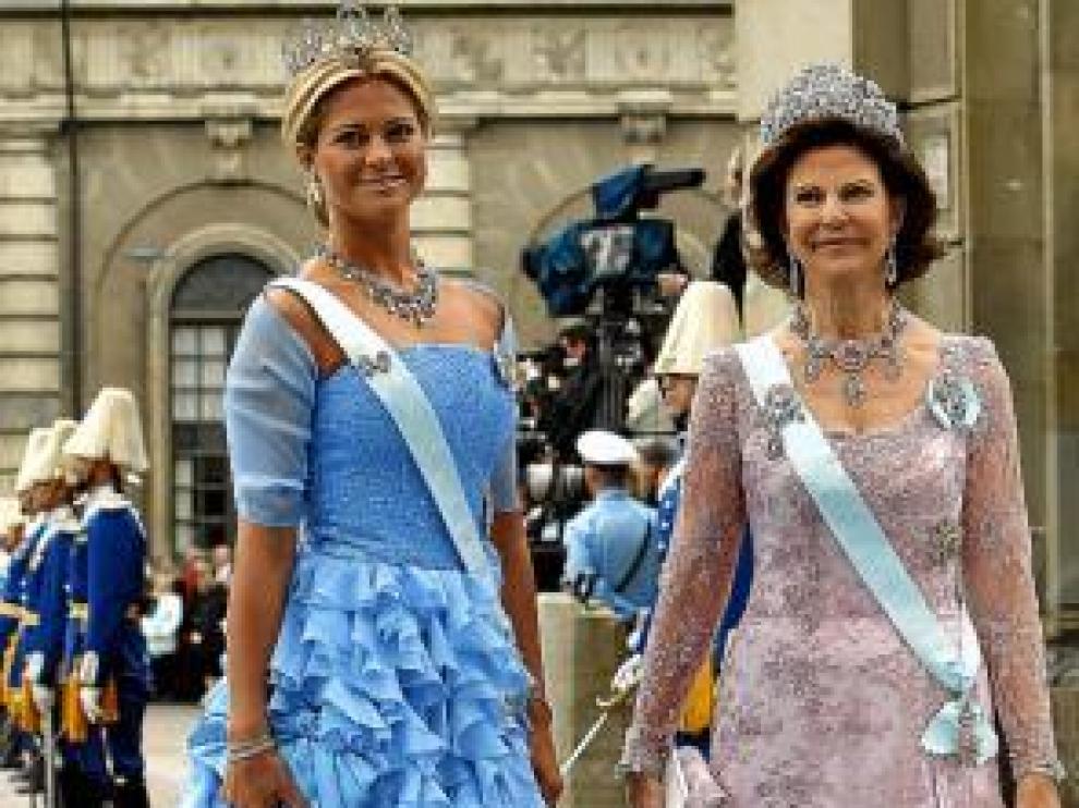 La infanta Elena cautivó con un traje goyesco