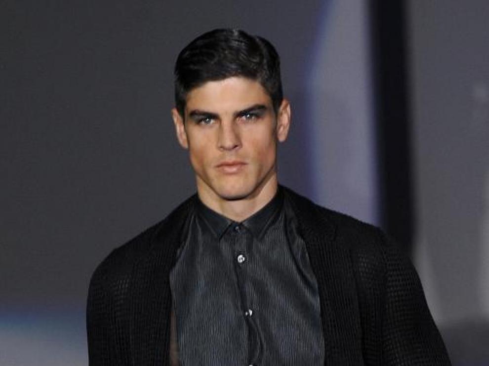 Emporio Armani, de cuero.