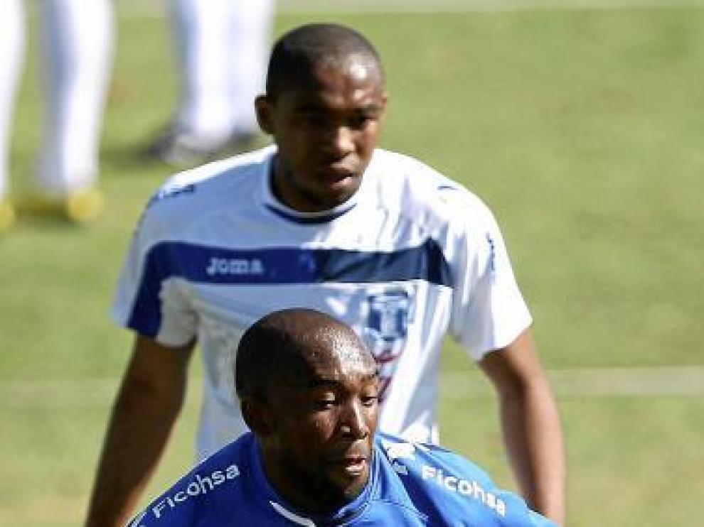 Wilson (arriba) y Jerry Palacios, en un entrenamiento.