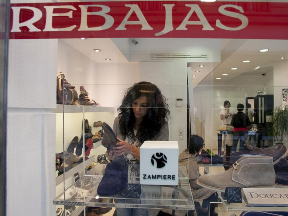 El pequeño comercio ocupa a 90.000 personas en Aragón