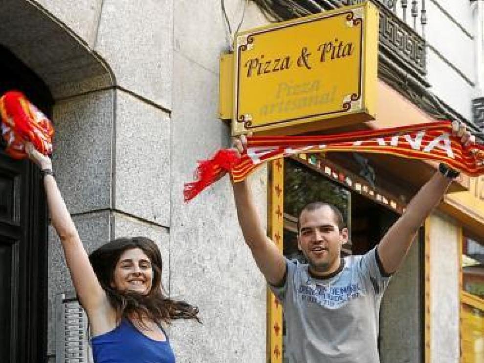 Lucía y Miguel, fotografiados en Madrid, van a dar el salto al Mundial.