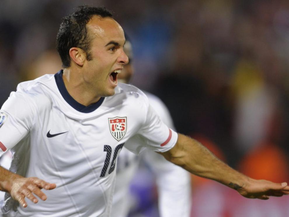 Donovan celebra el gol.