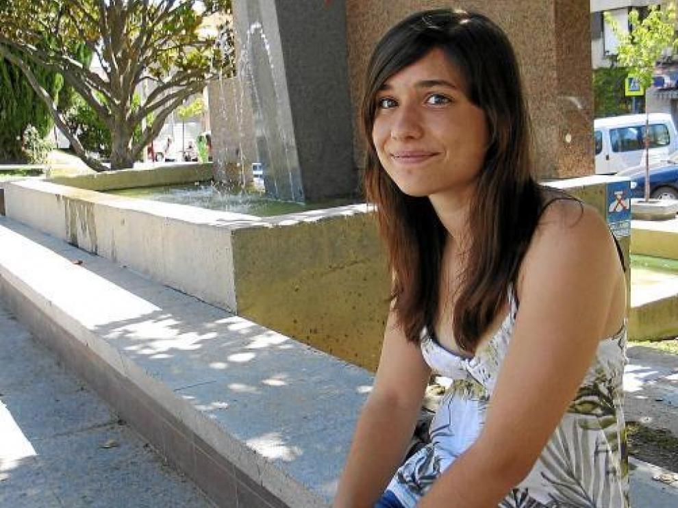 Tras unas vacaciones, Leticia ha vuelto a Binéfar y empezará en breve con el papeleo de la universidad.