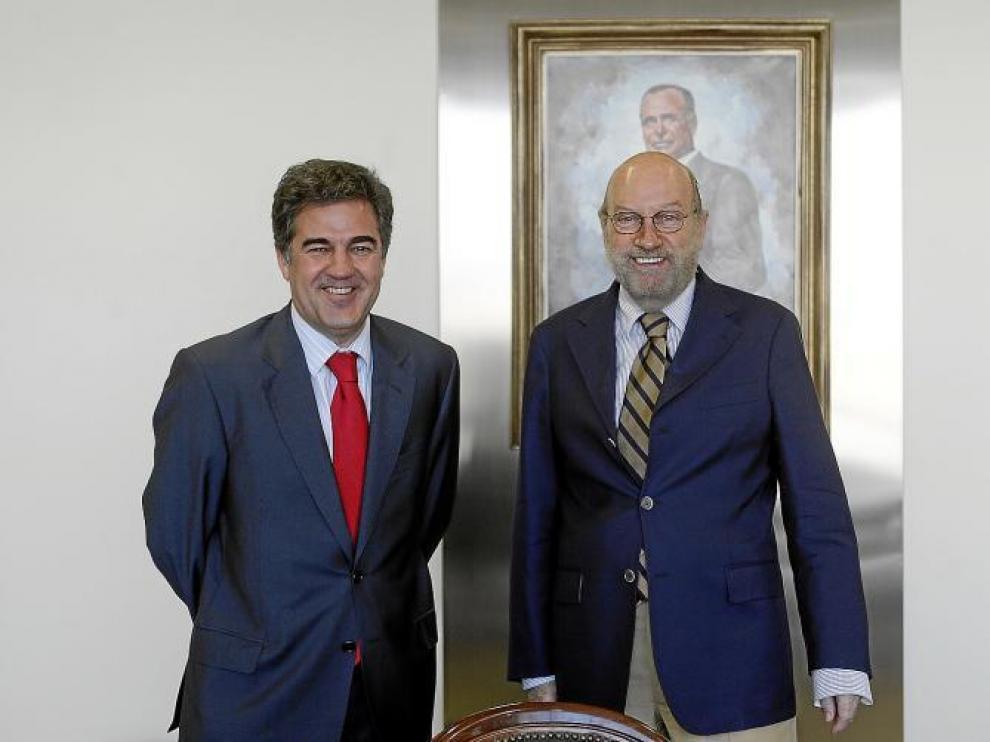Ramón Alejandro Balet y Eduardo Aragüés, presidente entrante y presidente saliente de Saica, el pasado jueves.