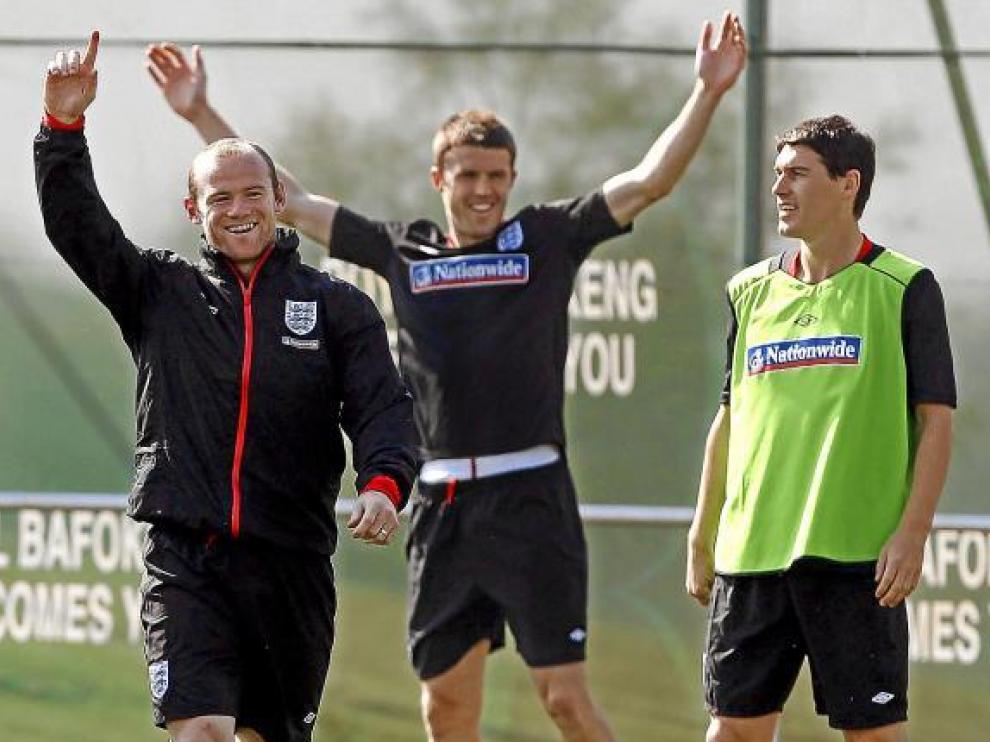 Rooney, Carrick y Barry, en un entrenamiento de Inglaterra.
