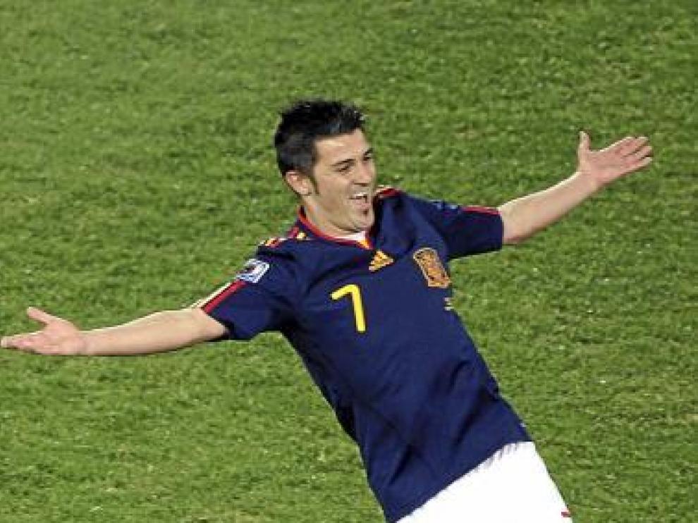 Villa celebra su gol a Chile.