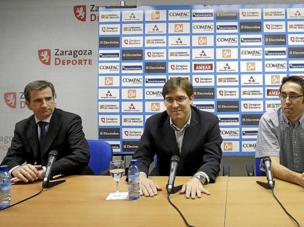 Los dirigentes del CAI, el día de la presentación de Enériz como gerente y Villar como director deportivo.
