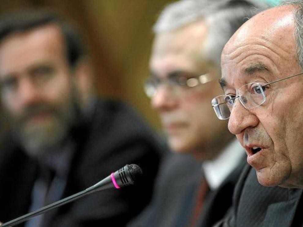 El gobernador del Banco de España, Miguel Ángel Fernánez Ordóñez, quiere publicar los test.