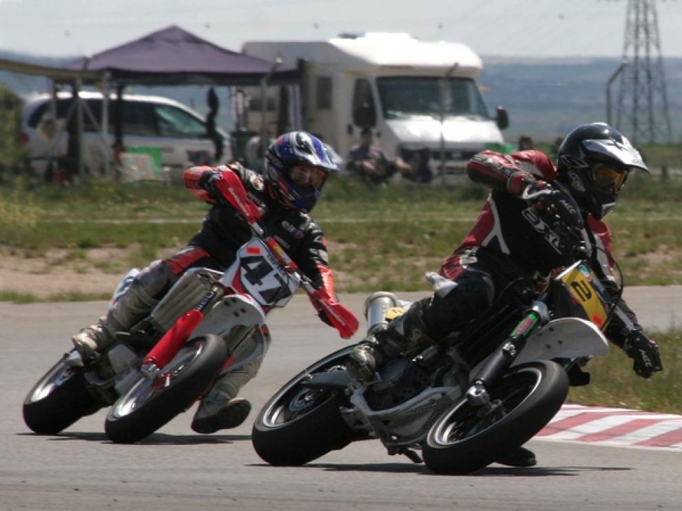 Carrera de Motard en Zuera.