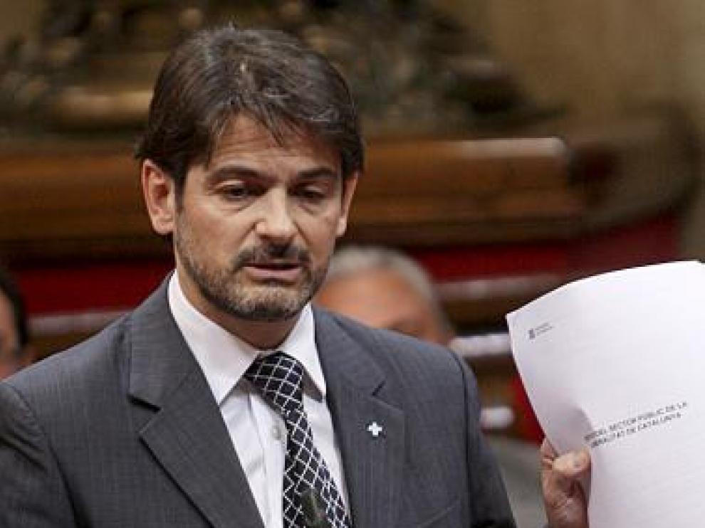 Oriol Pujol, en una intervención en el 'Parlament'.