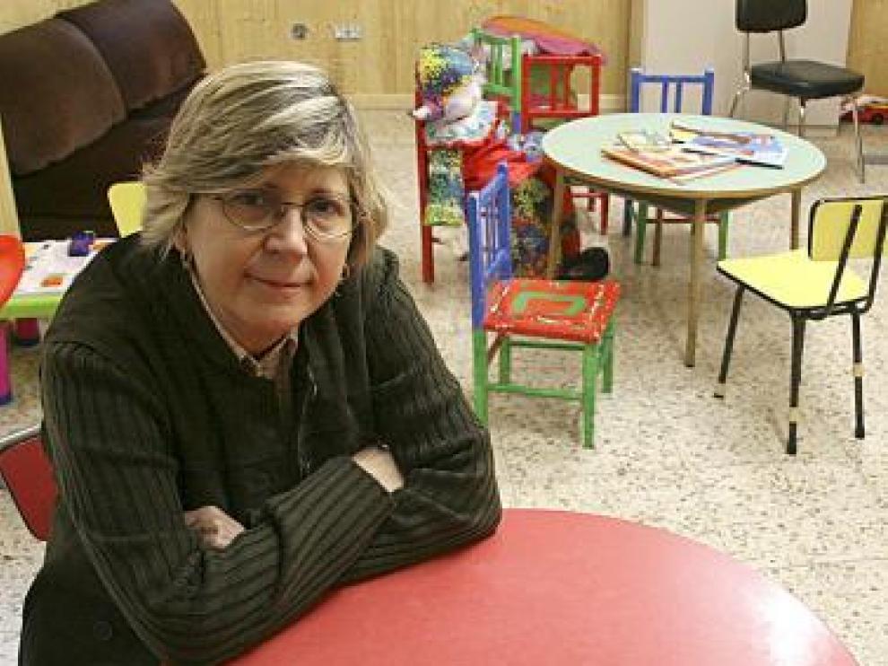 María Ángeles Val, en las instalaciones de la asociación Apefa.