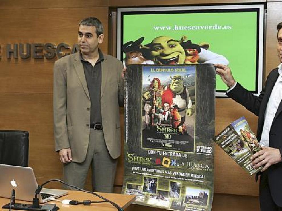 En la presentación de la campaña no podían faltar algunos de los materiales promocionales.