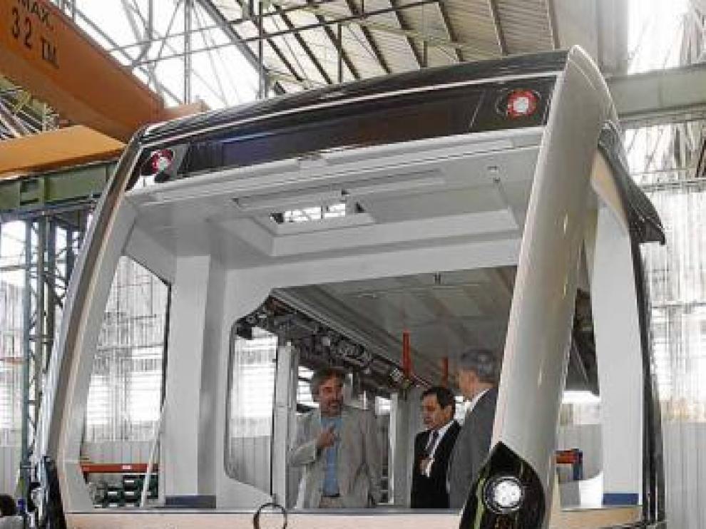Imagen del frontal del primer Urbos 3 fabricado por CAF.