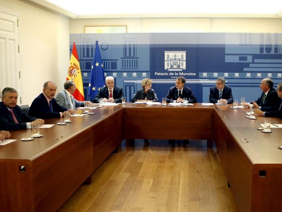 Reunión de Zapatero y Salgado con miembros de la CECA