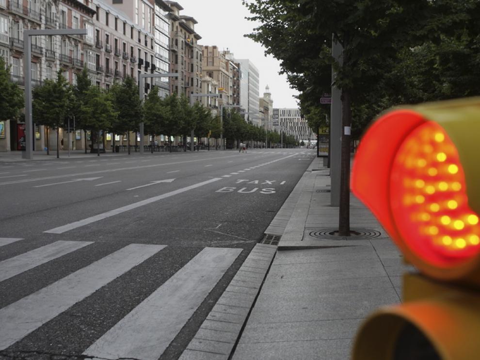 El paseo de Independencia, vacío minutos después de las 20.30