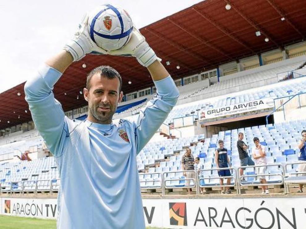 Toni Doblas, de nuevo con la camiseta del Real Zaragoza.
