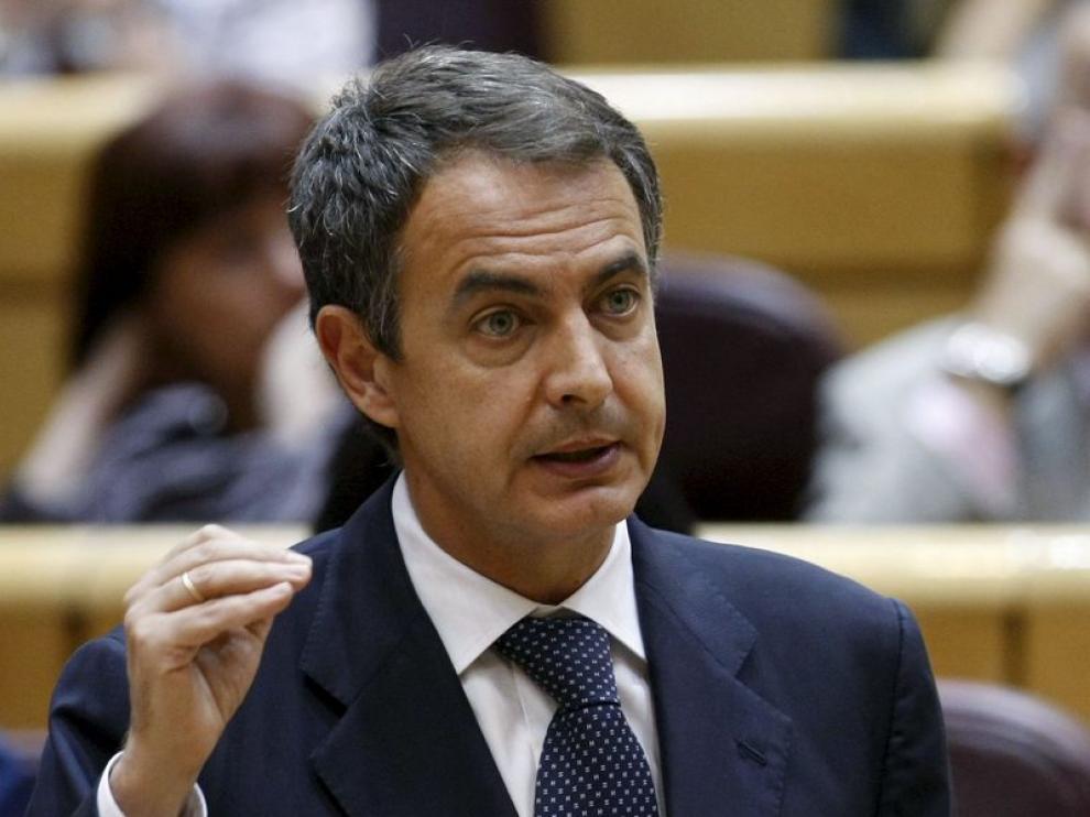 Zapatero durante una sesión de control.