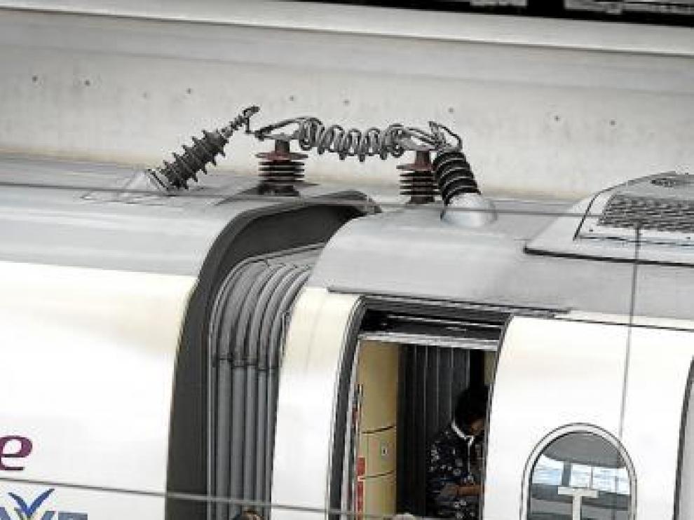 El AVE Zaragoza-Barcelona ha transportado a 280.750 viajeros.