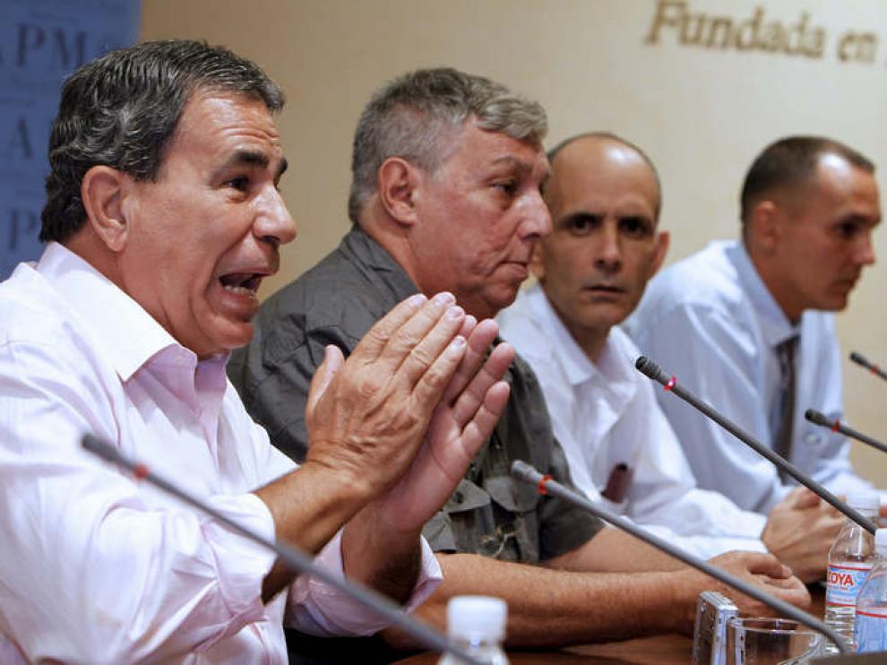 Algunos de los presos cubanos llegados ya a España