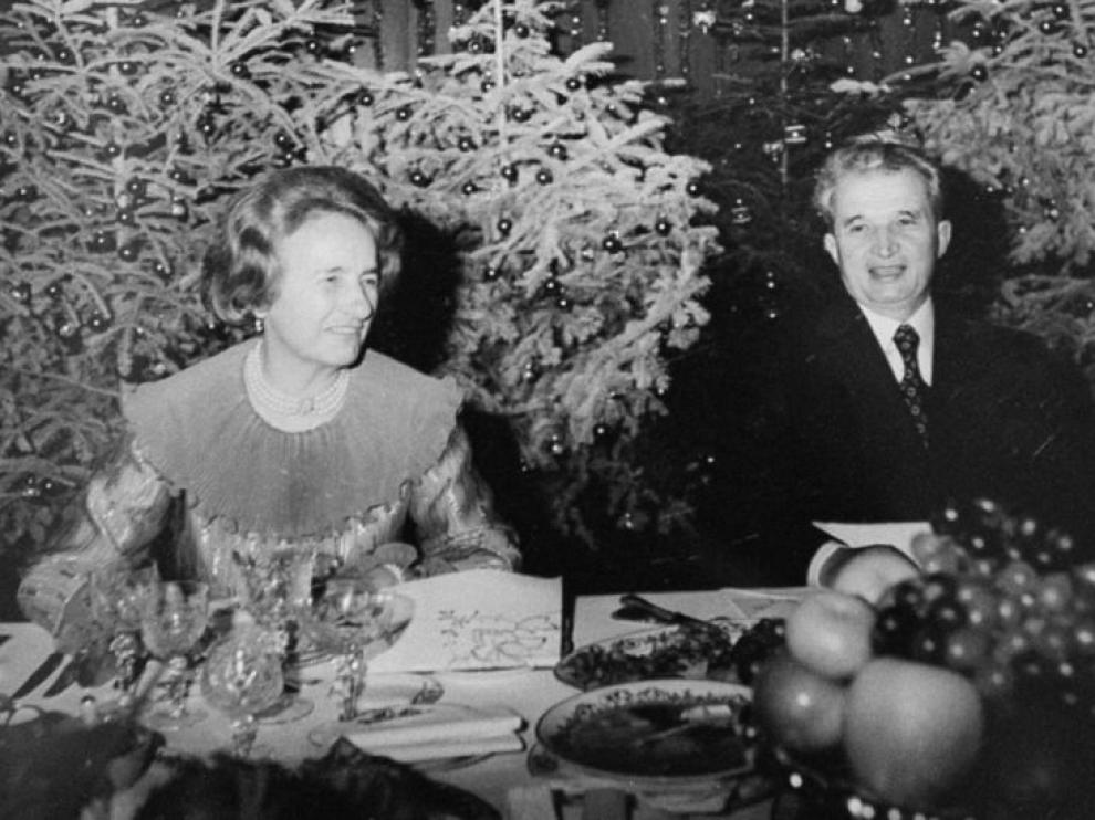 Nicolae Ceausescu y su esposa Elena