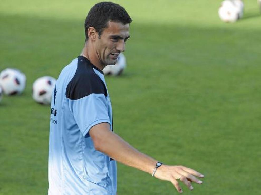 Roberto García, en el entrenamiento de ayer en El Alcoraz.