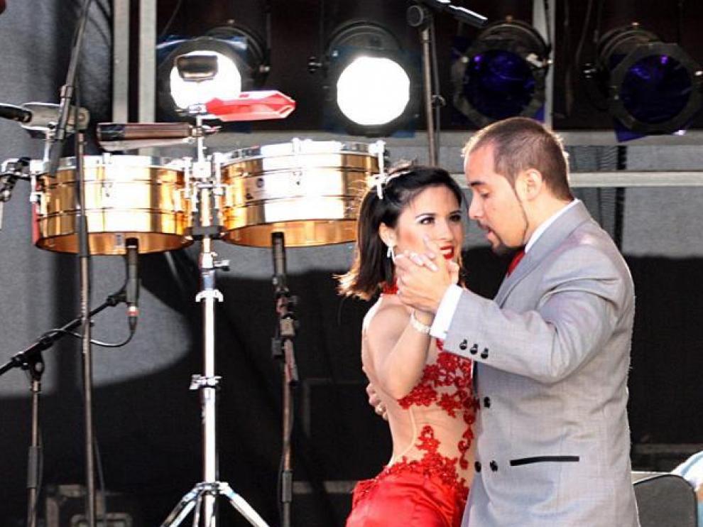 Exhibición de tango de Cristina Sosa y Daniel Nacucchio.