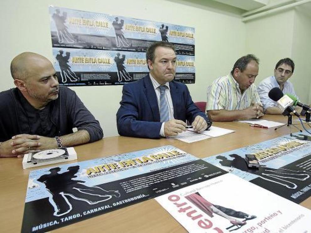 De izq. a dcha., Ariel Prat, José Lluis Novellón, Juan Carlos San Martín y Enrique Maine.