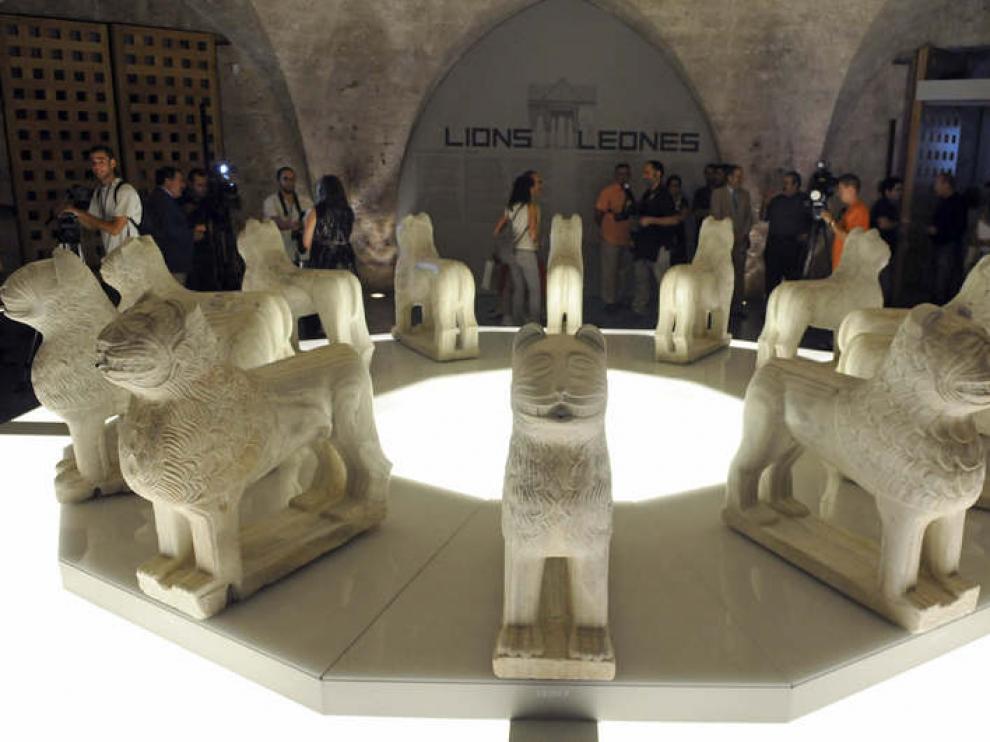 La escultura, en la cripta del palacio de Carlos V