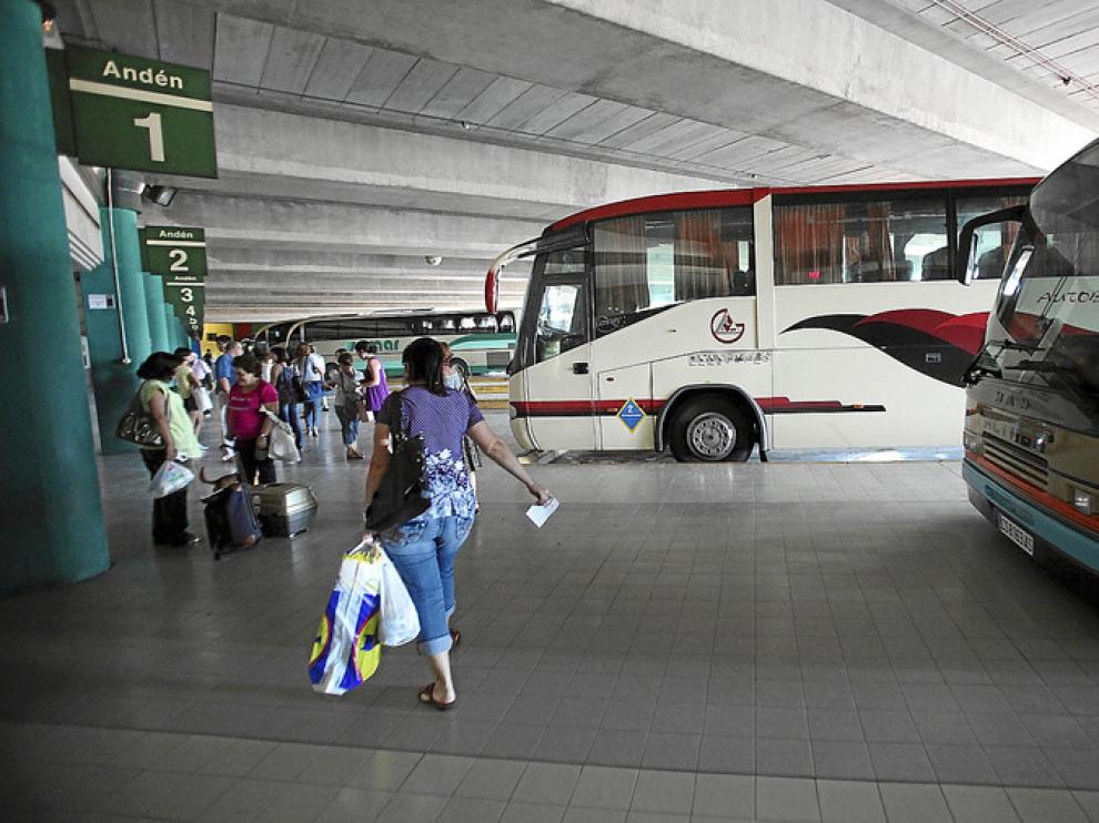 El Ayuntamiento de Teruel ve viable que se habilite una línea con Calatayud en la estación de autobuses de la capital.