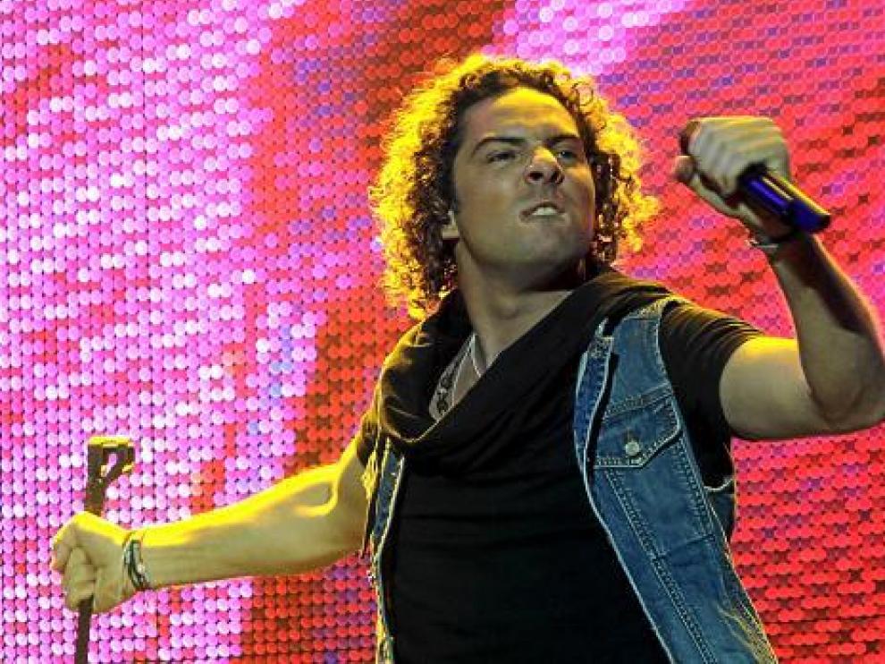 David Bisbal, durante un concierto en Madrid de la gira 'Sin mirar atrás 2010'.