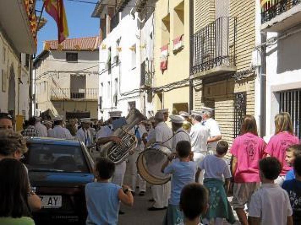 La banda de música amenizó ayer la jornada.