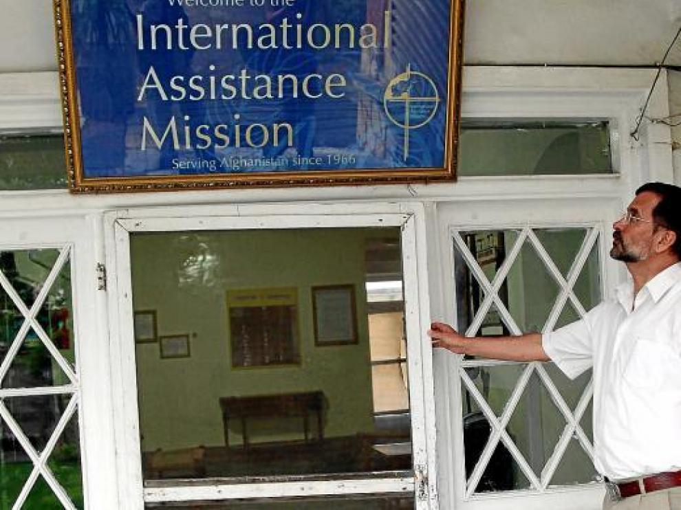 El director de la Misión de Asistencia Internacional, Dirk Frans, ayer en su oficina de Kabul.