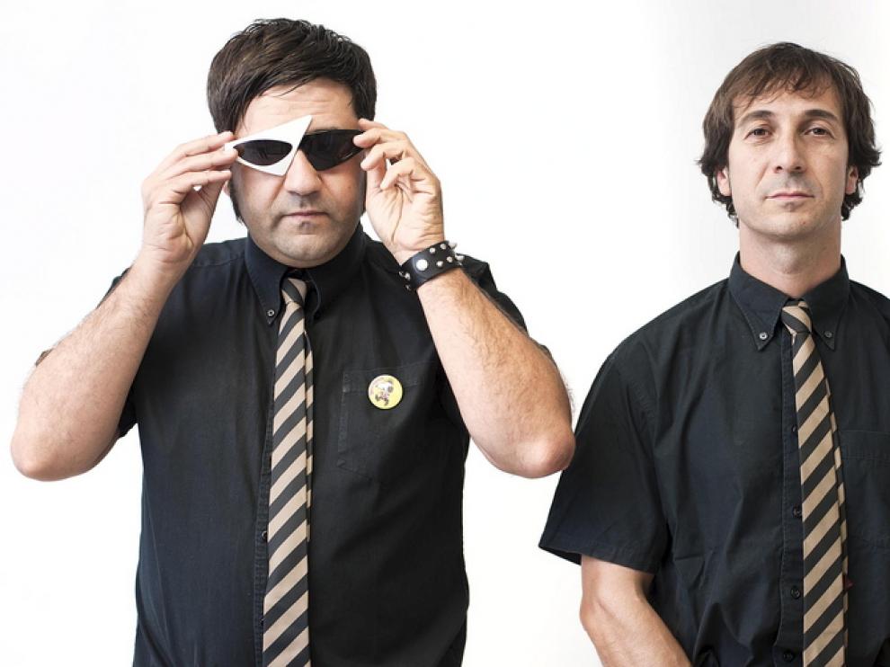 El dúo de pinchadiscos Starkytch