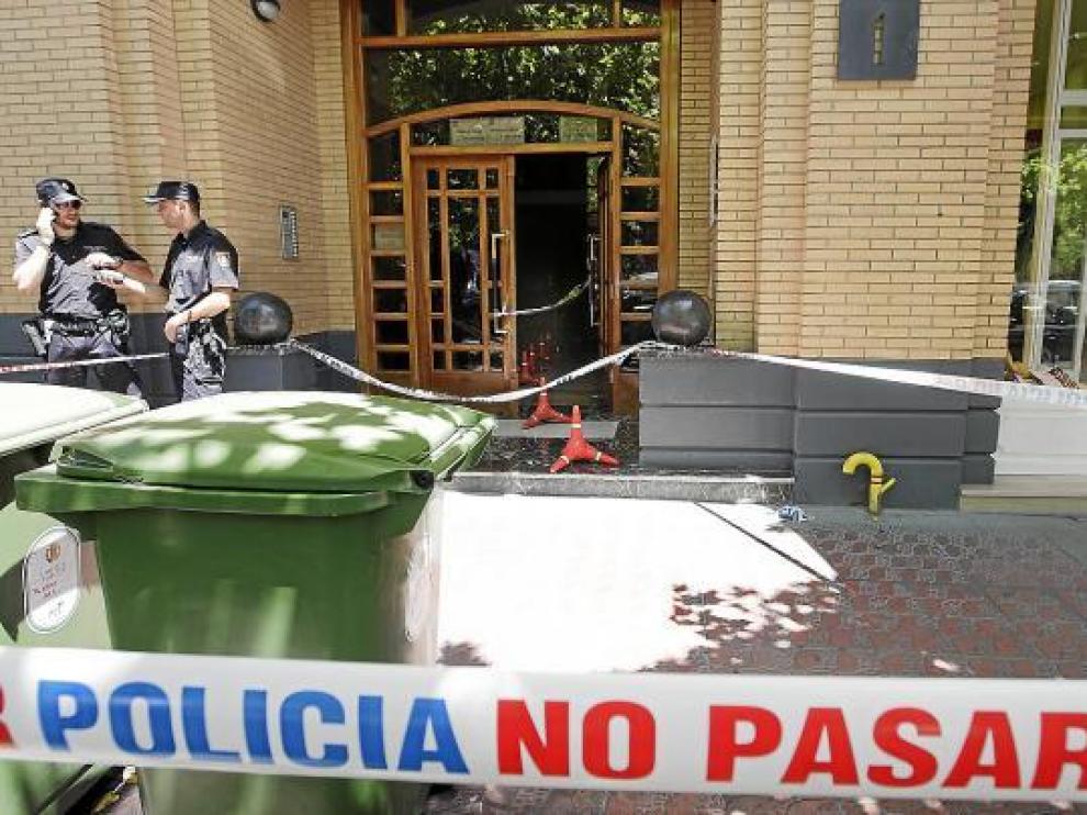 Un hombre mata a su expareja y luego se suicida en Barcelona