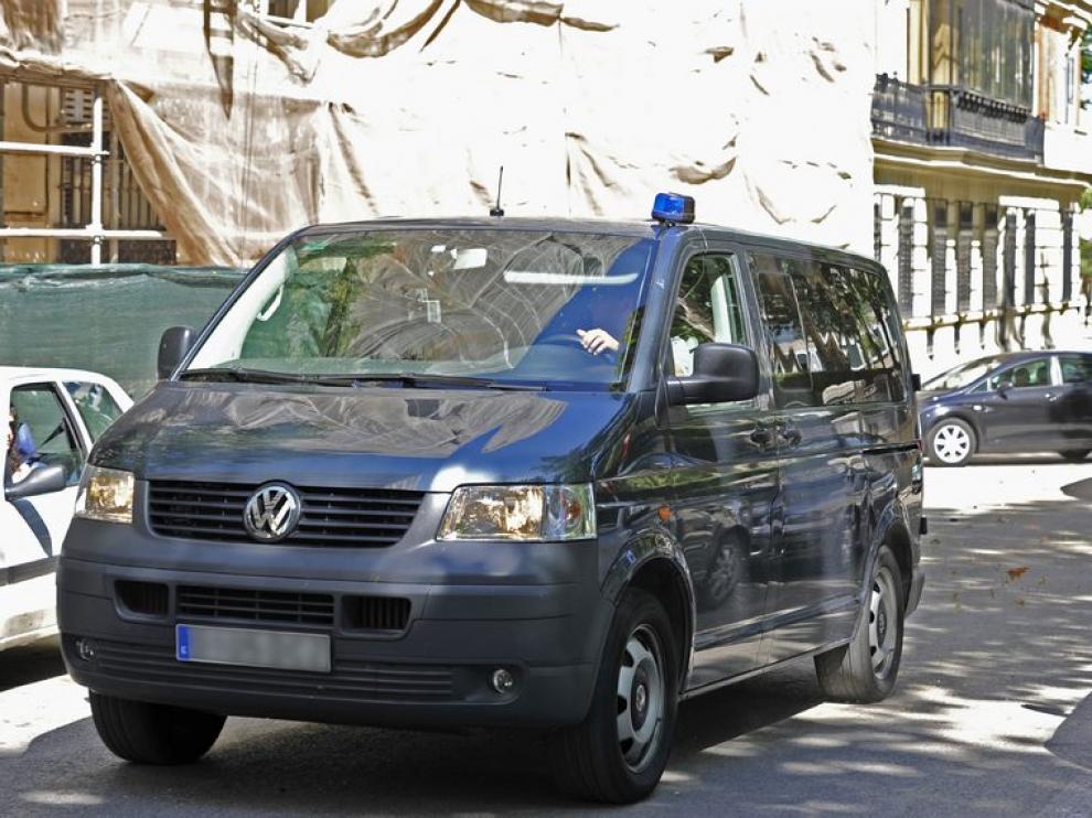 El furgón policial que trasladó el viernes a la etarra a la Audiencia Nacional